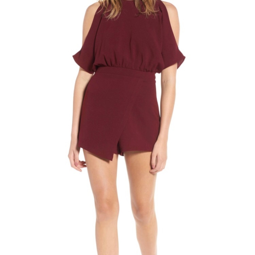 Lush Cold shoulder Romper